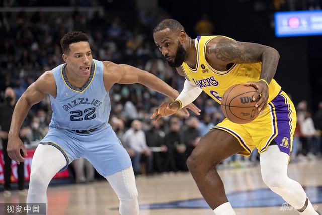 外媒盘点金球奖前30最佳阵容 维哈姆前锋马丁守门